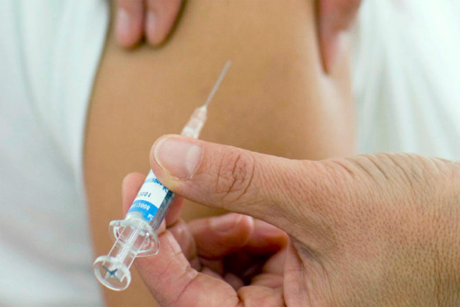 Разъяснения соликамцам: как поставить прививку от энцефалита в условиях самоизоляции
